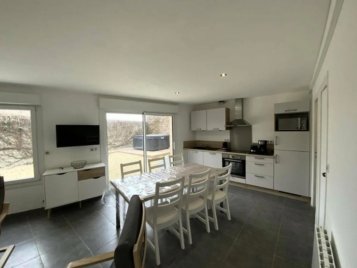 Residence 302-Frehel - 3 Pieces Pour 4 Personnes 214 Erquy 0*,  France